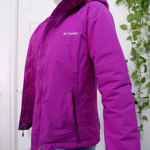Columbia Fuchsia Wind Jacket, size US S/XS, perfect for skiing! - Picture 12 of 13